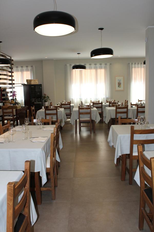 Hotel Il Grappolo D'Oro Monforte D'Alba Luaran gambar